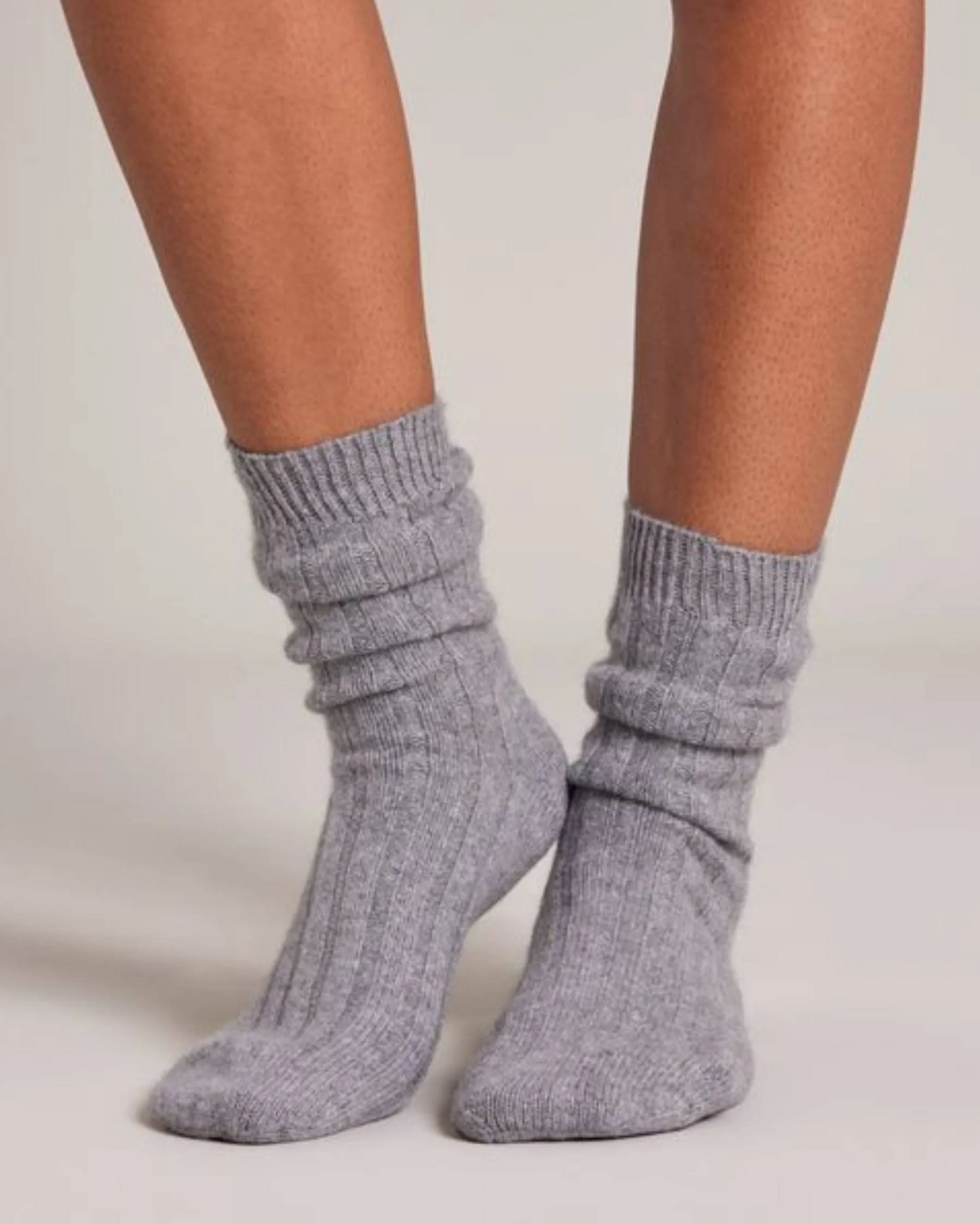 100% Cashmere Ribbed Socks