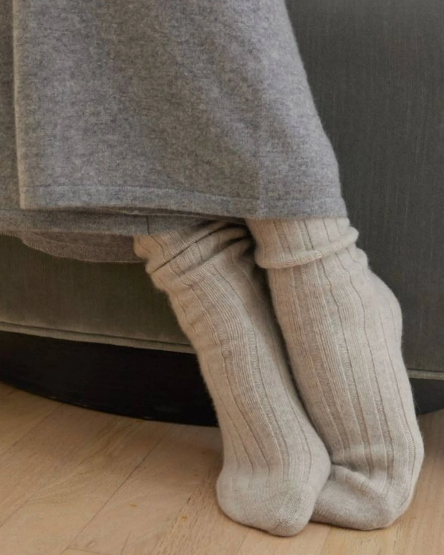 100% Cashmere Ribbed Socks
