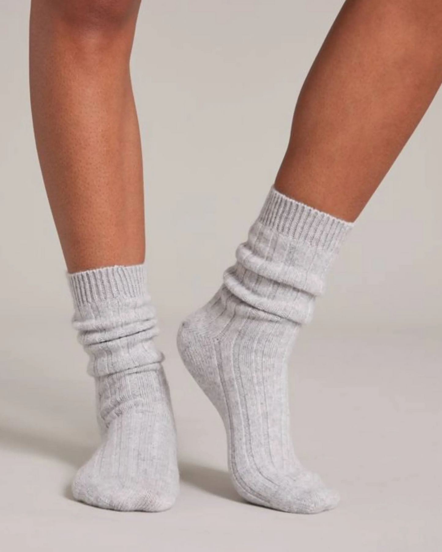 100% Cashmere Ribbed Socks