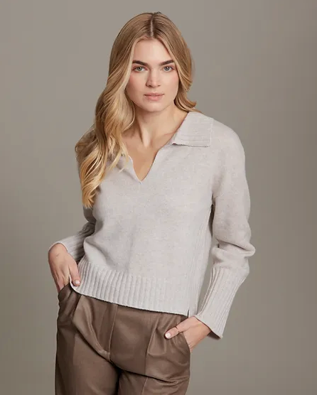 Ena Polo Hi-Low V-Neck